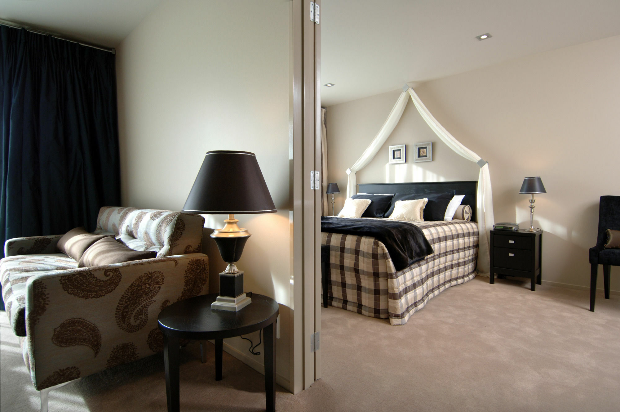 Palazzo Motor Lodge Нельсон Экстерьер фото A bedroom suite
